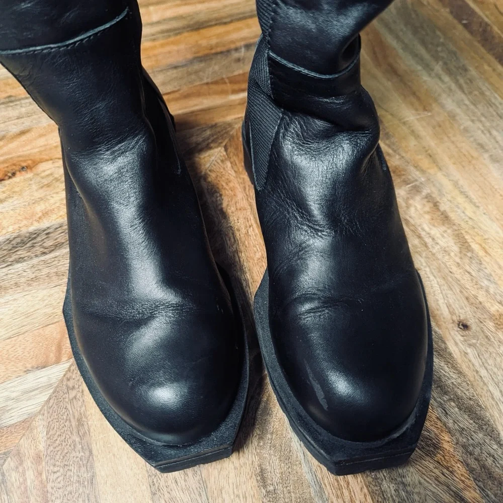 LWOT Marcella NYC Handmade Italian Leather Boots SZ 6-6.5 COOL SOLE SHAPE!
